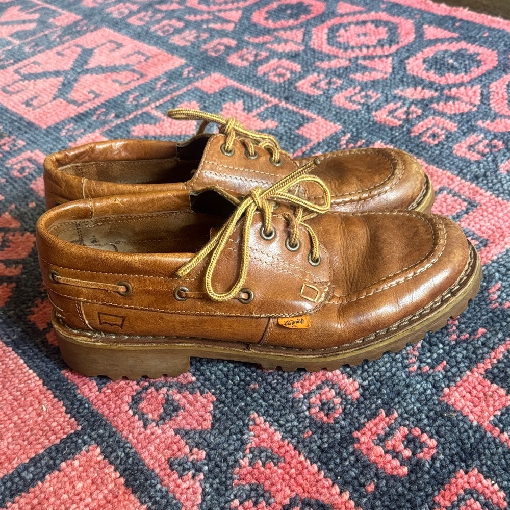 1980s Levi's Orange Tab 3 eye lug sole boat shoe